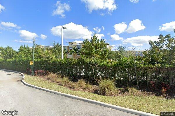 Photo of VILLAS AT VILLAGE SQUARE