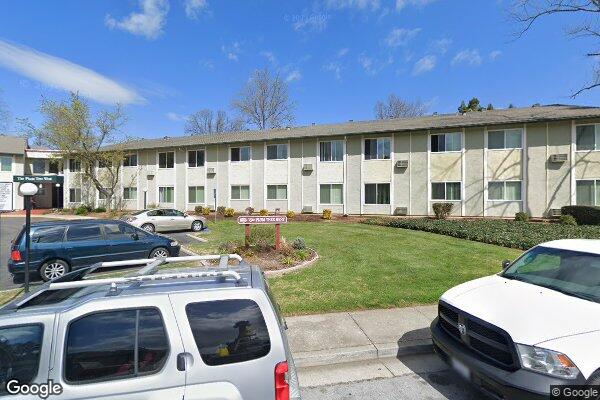 PLUM TREE APTS