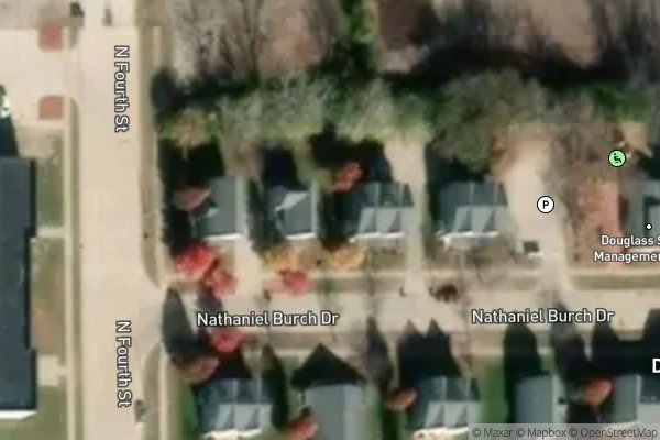 Photo of DOUGLAS SQUARE APTS