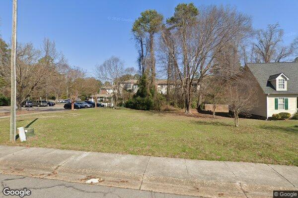 Photo of HAYMOUNT MANOR APTS